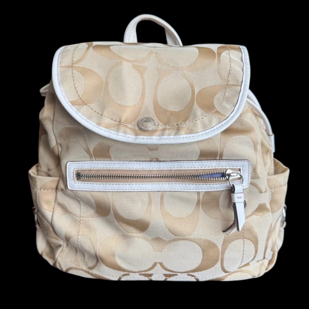 Coach Kyra Daisy Signature Backpack (Model #16556)